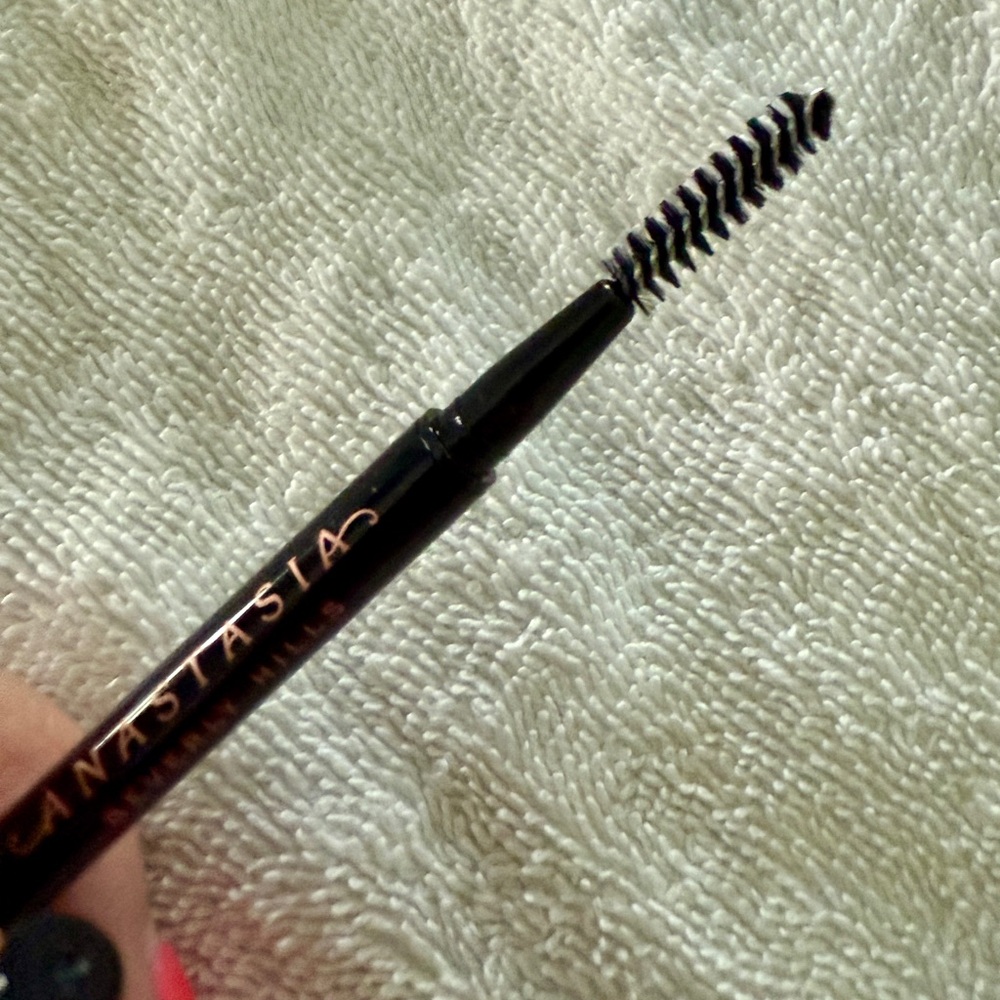 Anastasia Beverly Hills Brow Wiz - Auburn